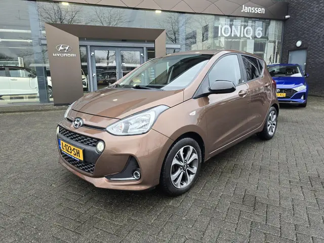 Hyundai i10 1.2 Comfort Plus 5p AUT 2019 Benzine