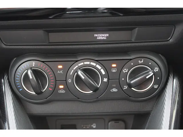 Mazda 2 1.5 Skyactiv-G Style Selected 2021 Benzine 24