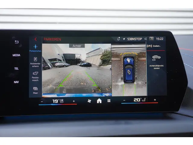 BMW 1 Serie M135 xDrive 2025 Benzine 18