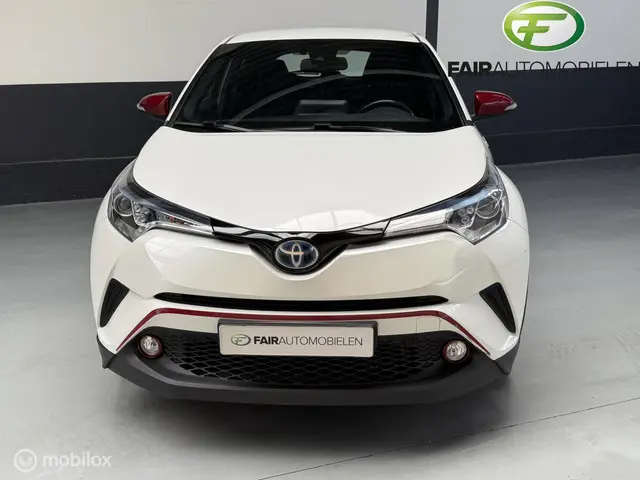 Toyota C-HR 1.8 Hybrid Executive 2018 Hybride Benzine 11