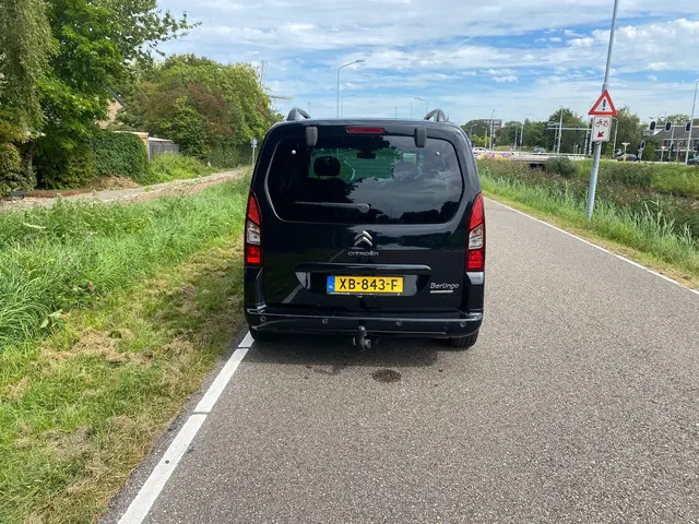 Citroën Berlingo 1.2 PureTech XTR 2016 Benzine 5