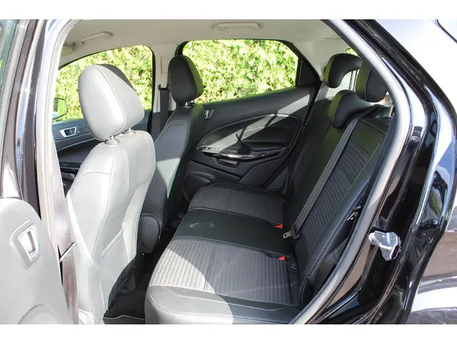 Ford EcoSport 1.0 EcoBoost ST-Line Black 2020 Benzine 10