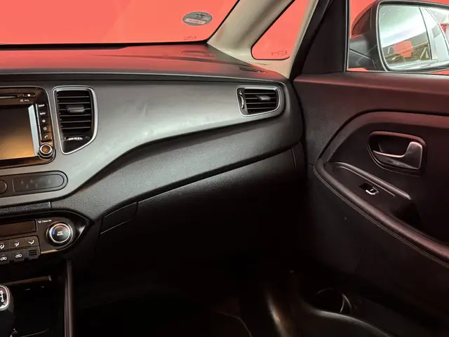 Kia Carens 2.0 GDi First Edition 2013 Benzine 36