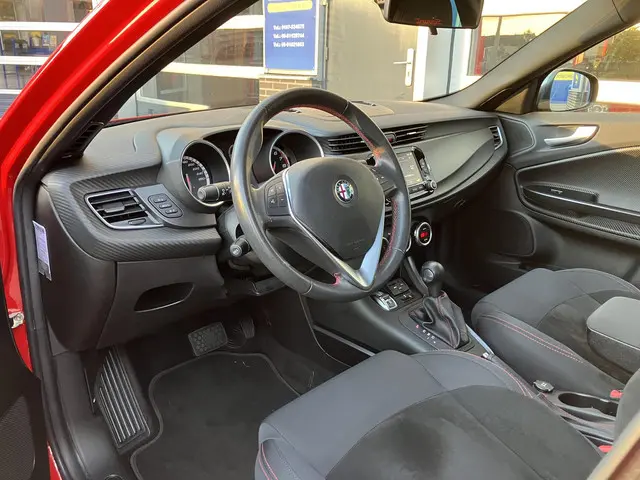 Alfa Romeo Giulietta 1.4 T Sprint Automaat 2015 Benzine 17