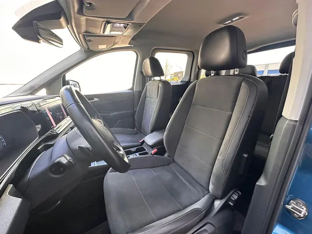 Volkswagen Caddy 1.5 TSI DSG Style 5p 2021 Benzine 15