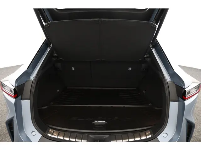 Lexus RZ 300e 35th Edition 71 kWh 2025 Elektrisch 23