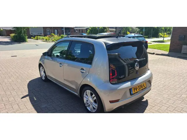 Volkswagen up! 1.0 TSI BMT high up! 2017 Benzine 5