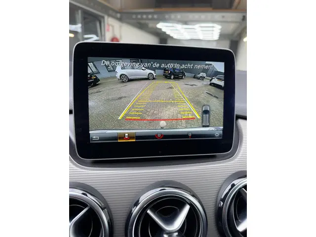 Mercedes-Benz B-Klasse 180 Ambition 2018 Benzine 23