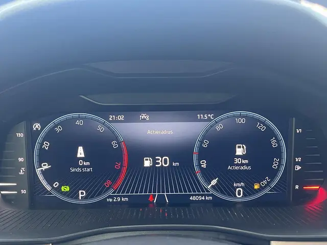 Škoda Kamiq 1.0 TSi DSG Style 2023 Benzine 24