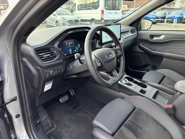 Ford Kuga 2.5 PHEV ST-Line X 2025 Hybride Benzine 14