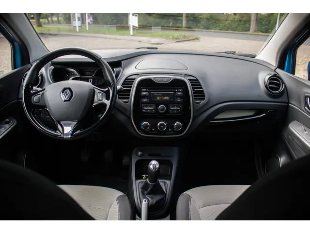 Renault Captur TCe 90 Expression 2014 Benzine 4