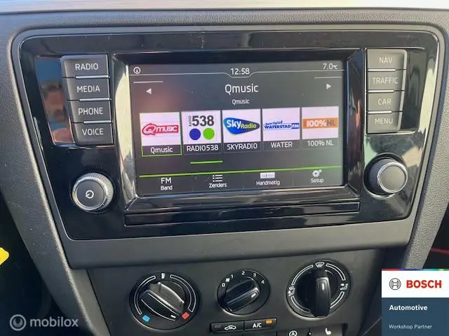 Škoda Rapid 1.2 TSI black edition 2016 Benzine 37