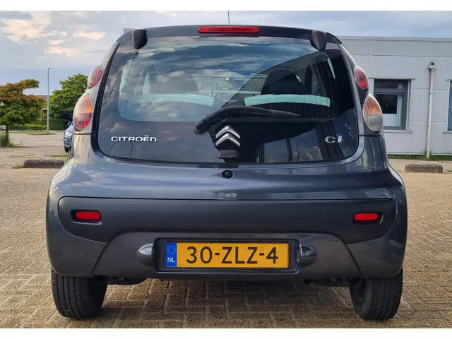 Citroën C1 1.0 Collection 2013 Benzine 3