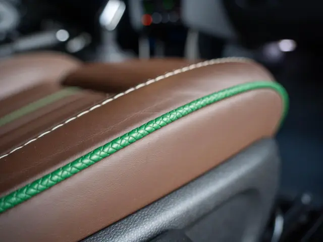 MINI 3-Deurs Cooper Aut. 60 Years Edition 2019 Benzine 18