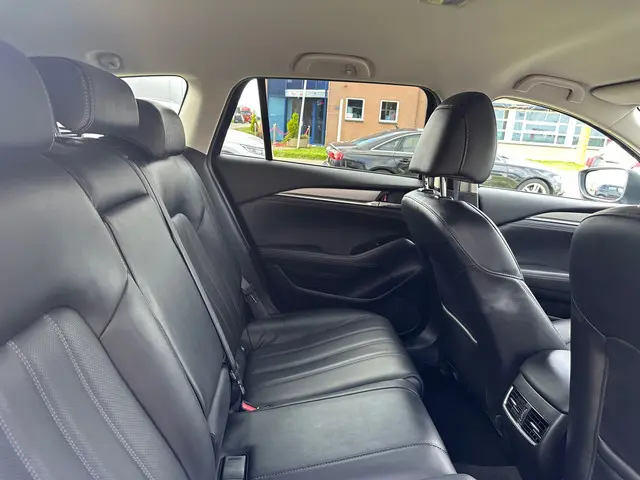 Mazda 6 Sportbreak 2.0 SkyActiv-G 165PK 2018 Benzine 16