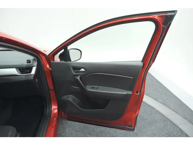 Renault Captur TCe 100 Zen 2021 Benzine 61