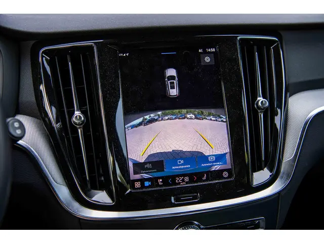 Volvo V60 2.0 B4 Plus Dark 2023 Benzine 21