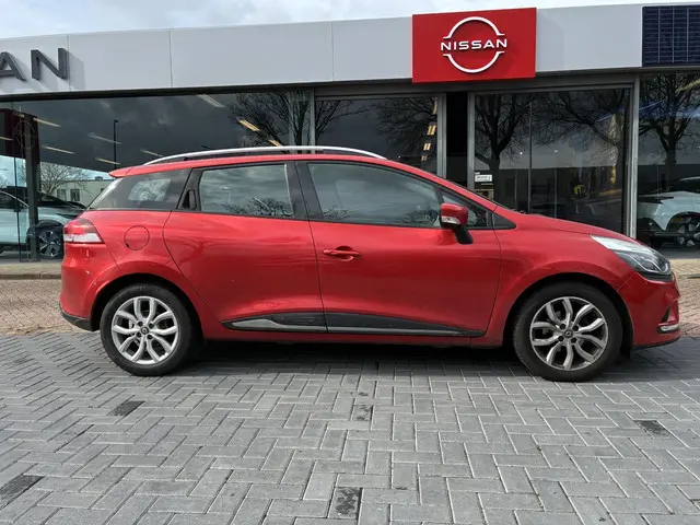 Renault Clio Estate 1.2 TCe Zen 2017 Benzine 17
