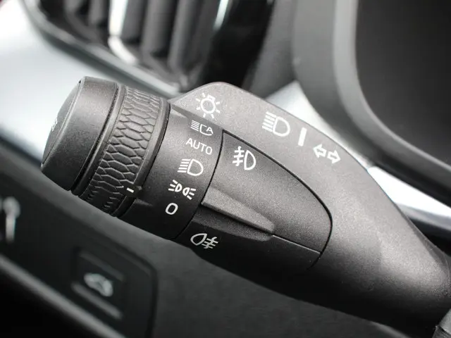 Volvo XC60 2.0 T5 R-Design Automaat 2019 Benzine 11