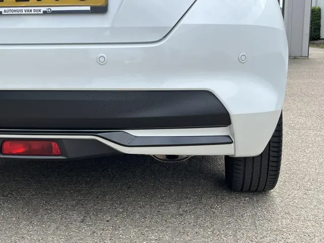 Nissan Micra 0.9 IG-T Tekna 2017 Benzine 53