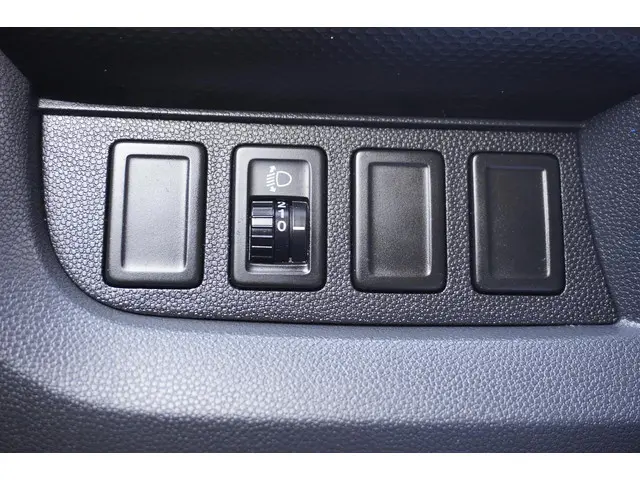 Suzuki Splash 1.0 VVT Comfort 2013 Benzine 11