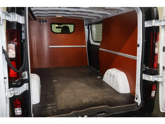 Renault Trafic 2.0 dCi 145pk L2 H1 Automaat 2020 Diesel 13