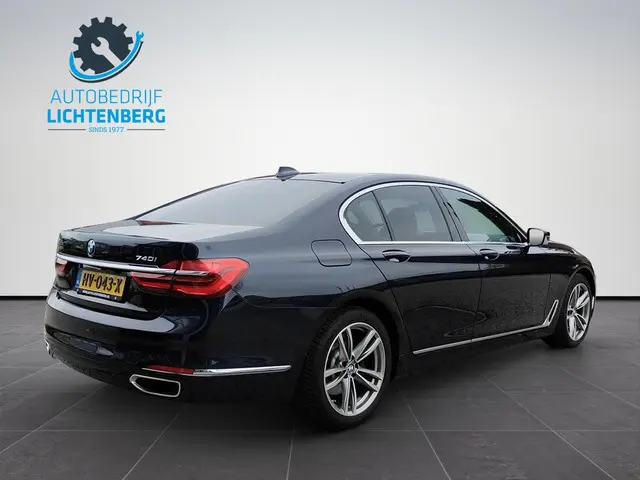 BMW 7 Serie 740i 2016 Benzine 8