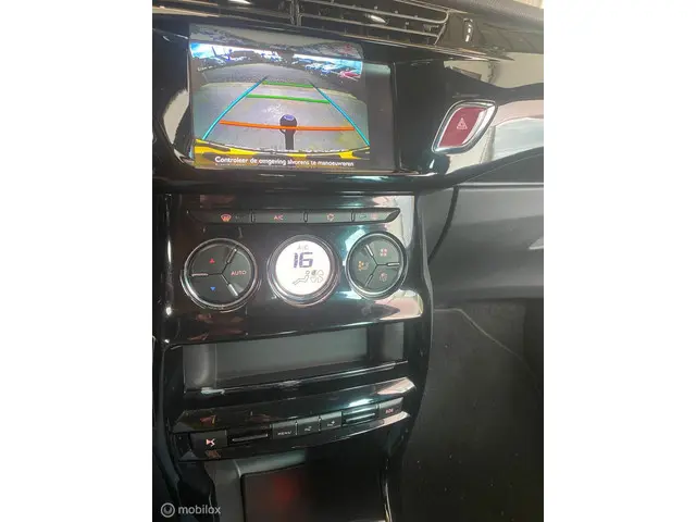 DS DS 3 1.2 PureTech So Chic 2015 Benzine 14