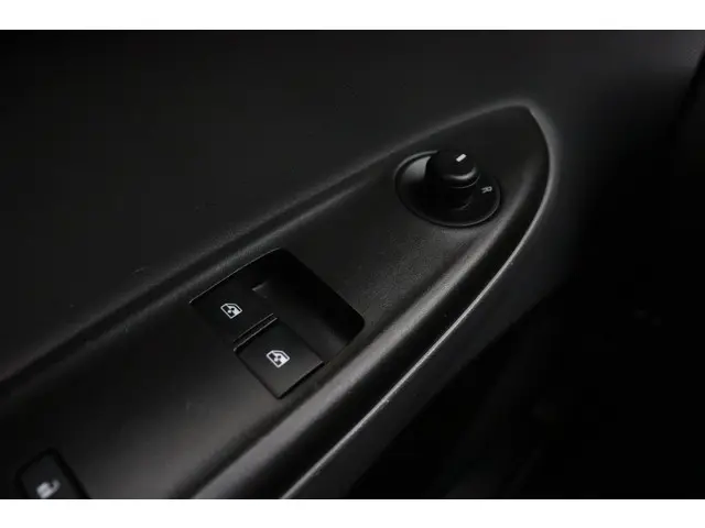 Opel KARL 1.0 ecoFLEX Innovation 2018 Benzine 16