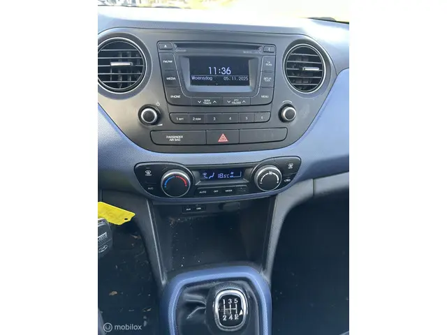 Hyundai i10 1.0i i-Motion Comfort Plus 2014 Benzine 6