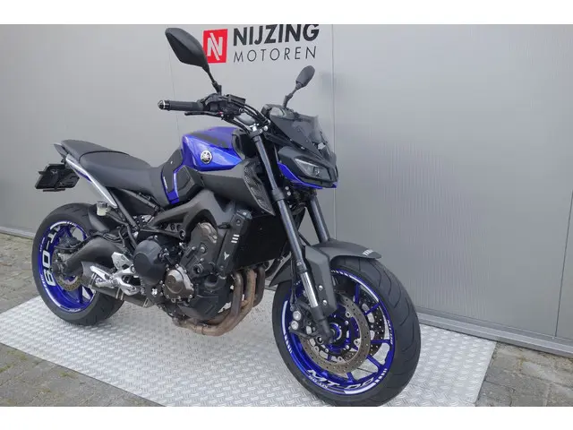 Yamaha MT 09 ABS 2017 Benzine 2