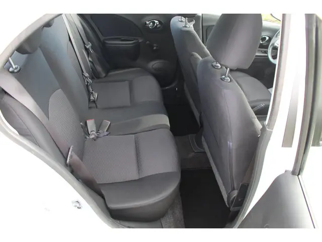 Nissan Micra 1.2 DIG-S Acenta *1e EIG ! 2013 Benzine 10