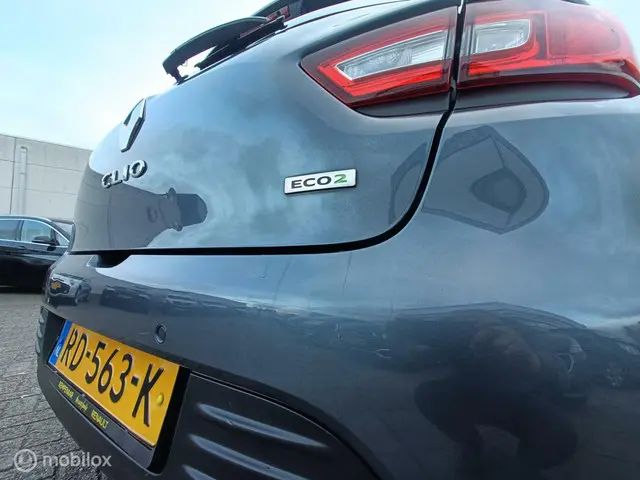 Renault Clio 0.9 TCe Zen Nav/CC/AC/PDC/NLAuto 2017 Benzine 23