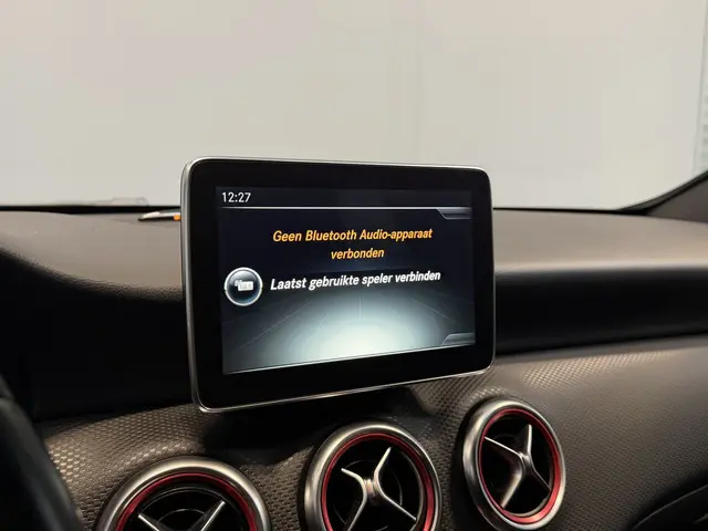 Mercedes-Benz A-Klasse Ambition 2016 Benzine 24