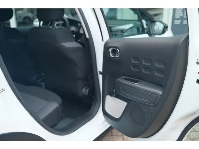 Citroën C3 PT 110 Feel Automaat-6 2018 Benzine 22
