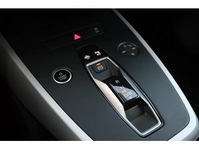 Audi Q4 e-tron 45 quattro 77 kWh 2023 Elektrisch 23