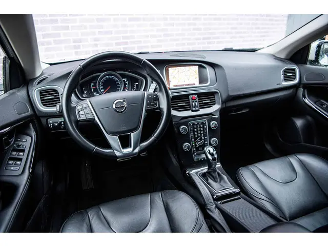 Volvo V40 1.5 T3 Dynamic Edition 2019 Benzine 10