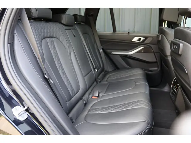 BMW X5 xDrive45e High Executive 2021 Hybride Benzine 22