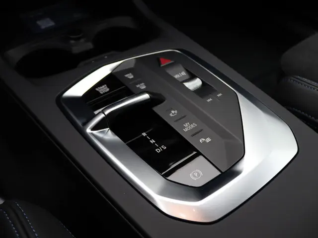 BMW 1 Serie 120 2025 Benzine 12