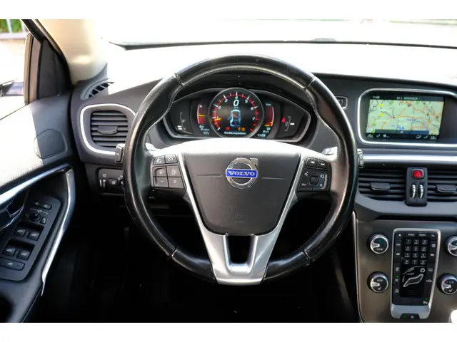 Volvo V40 1.6 T2 Summum Navi|Leder|Clima|LMV 2015 Benzine 6