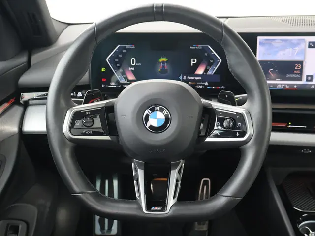 BMW 5 Serie 520i 2024 Benzine 17