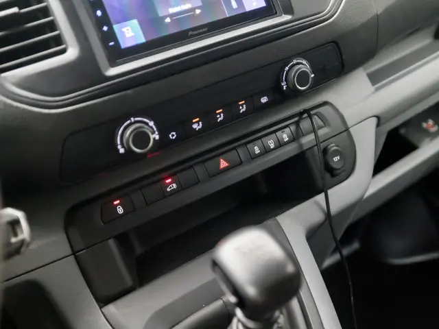 Peugeot Expert 231C 2.0 BlueHDI 120 Pro 2019 Diesel 8