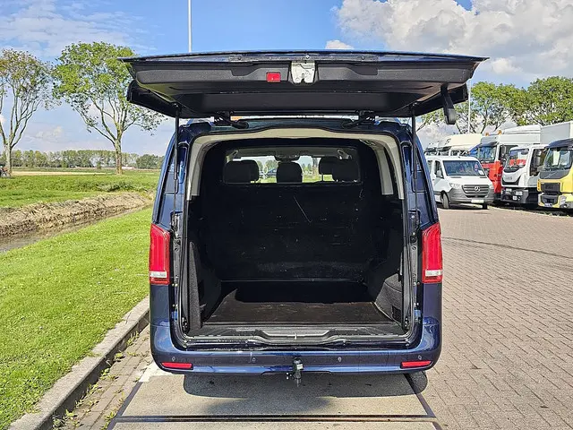 Mercedes-Benz Vito 116 2021 Diesel 15