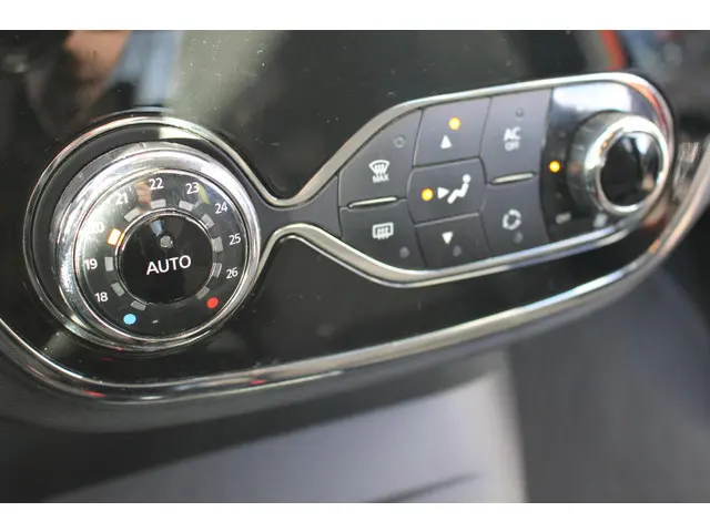 Renault Captur 0.9 TCe Dynamique 2015 Benzine 13