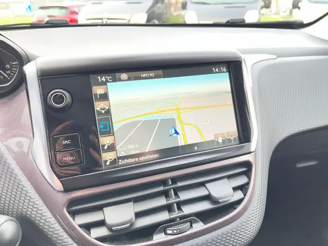 Peugeot 2008 1.2 PureTech Style 2015 Benzine 23