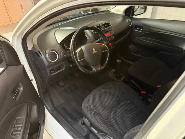 Mitsubishi Space Star 1.0 Bright Airco 2015 Benzine 8