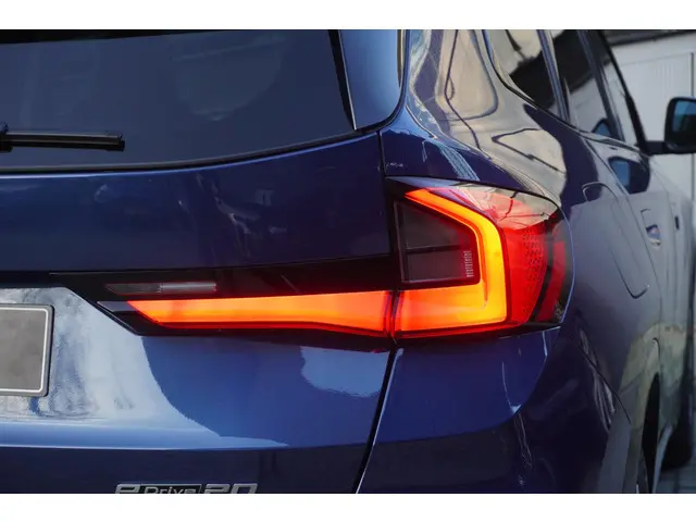 BMW iX1 eDrive20 2026 Elektrisch 25