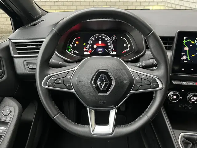 Renault Clio 1.0 TCe Intens 2020 Benzine 22