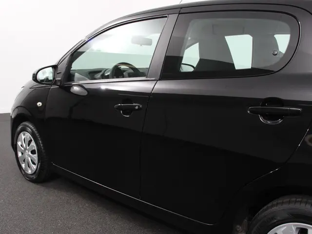 Peugeot 108 1.0 e-VTi Active 2021 Benzine 27