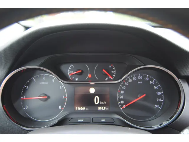 Opel Crossland X 1.2 Turbo Innovation 2018 Benzine 12